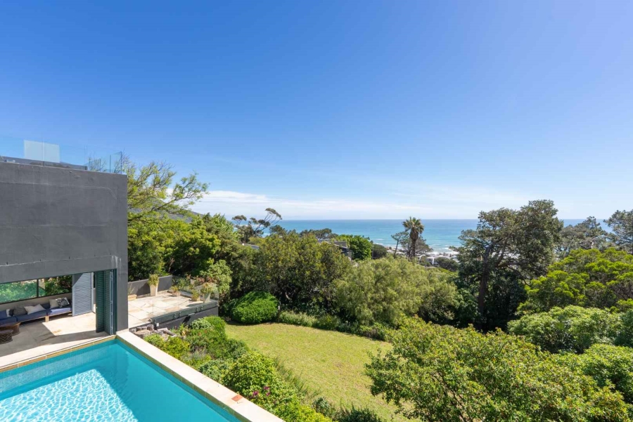 5 Bedroom Property for Sale in Camps Bay Western Cape